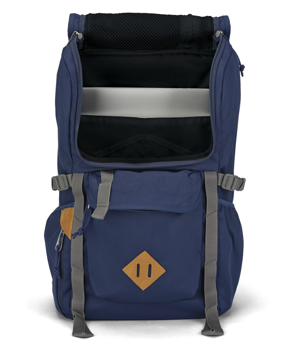 hatchet-backpack-q2 JS0A47J4003-DET2.webp