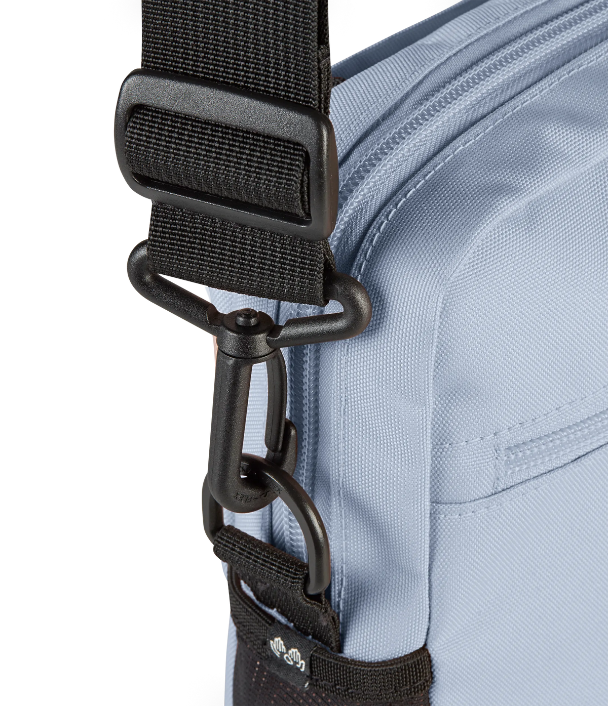 central-adaptive-crossbody-p9 JS0A7ZNB7G7-DET4.webp