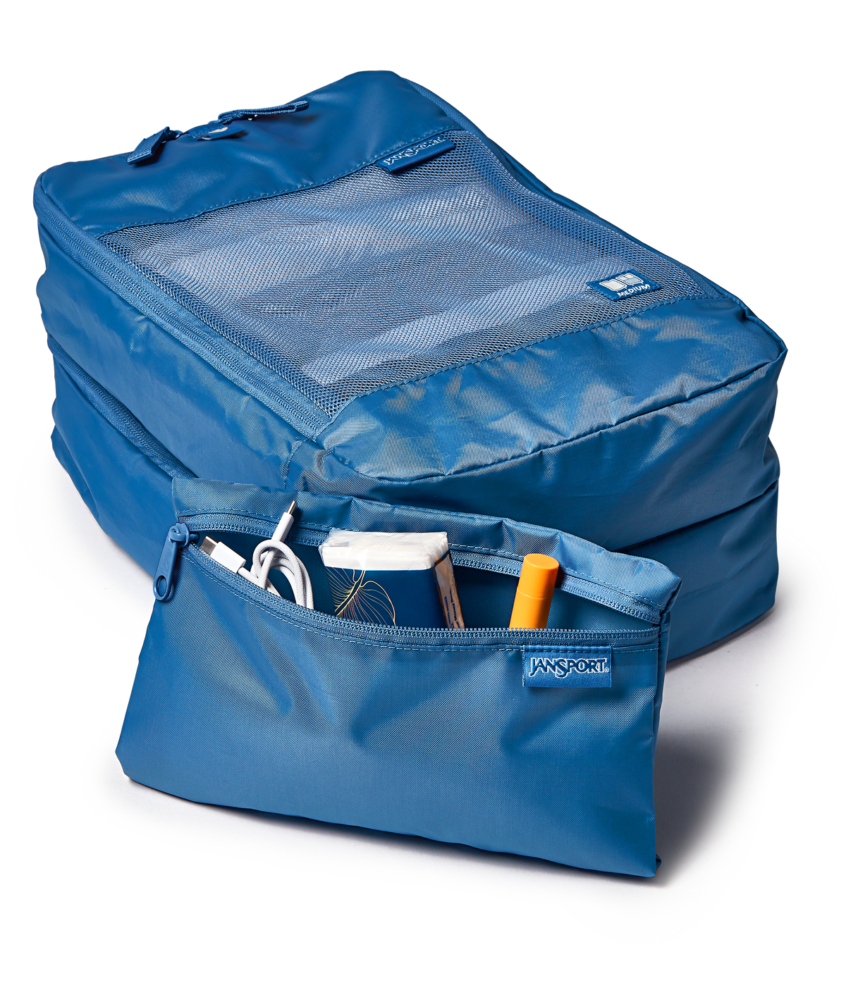 22-carry-on-luggage-packing-cubes-elemental-blue-set-m9 JS0A86DREW5-DET3.png